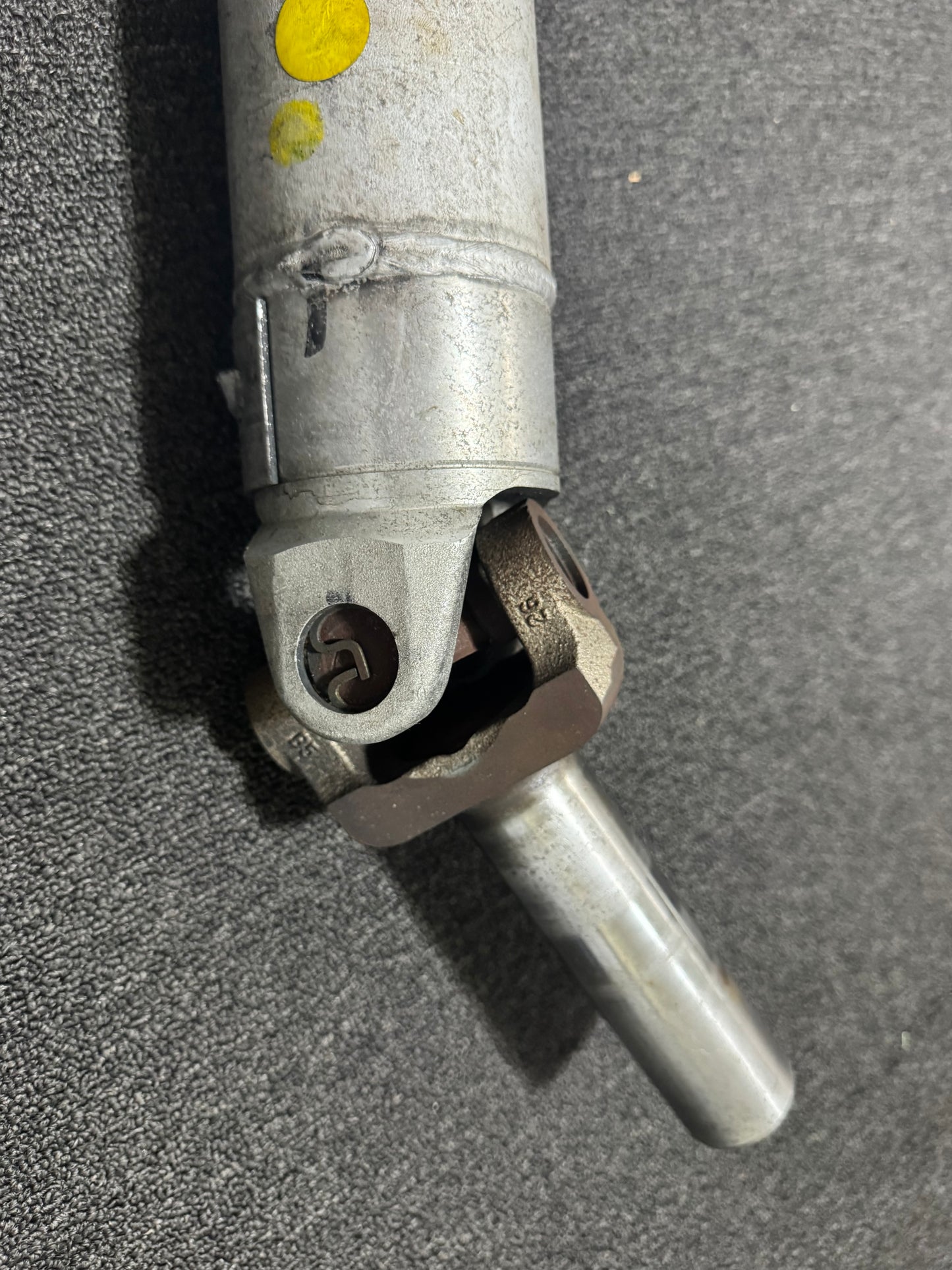 Ford Racing 1996-2004 Mustang GT Aluminum Driveshaft (31 Spline)