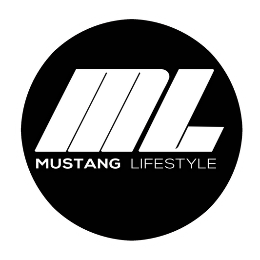 ML Circle Sticker White & Black
